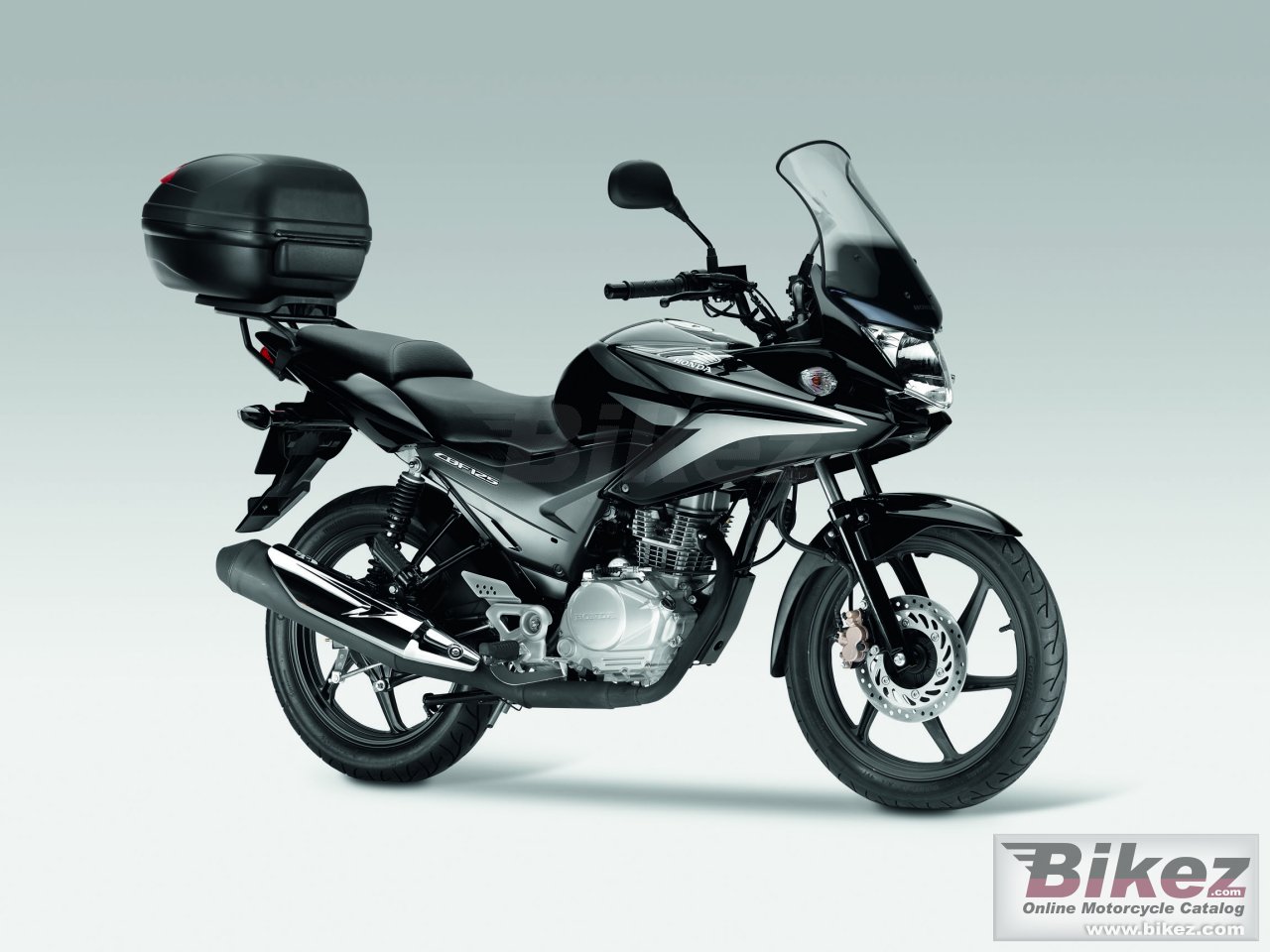 Big Honda cbf125 picture and wallpaper from Bikez.com
